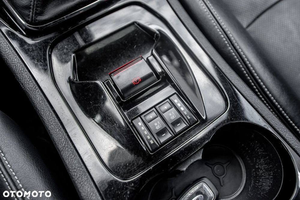 Ford S-Max 2.0 TDCi DPF Titanium X - 40