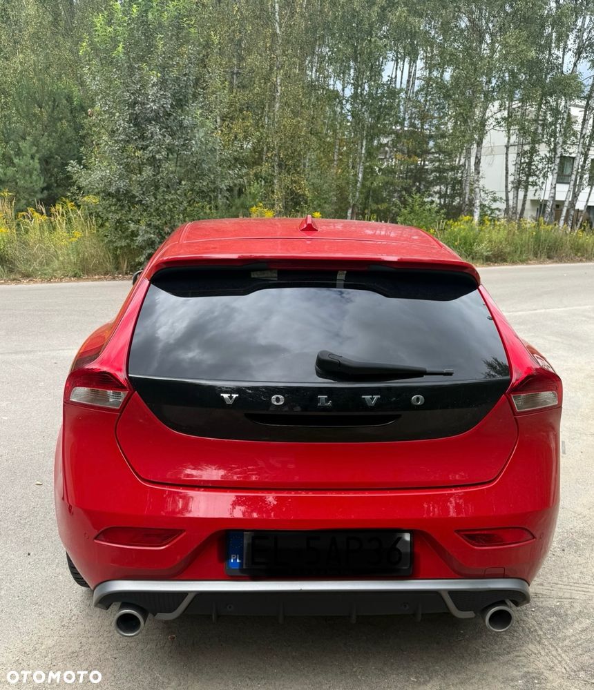Volvo V40 T3 Drive-E R-Design Momentum - 6