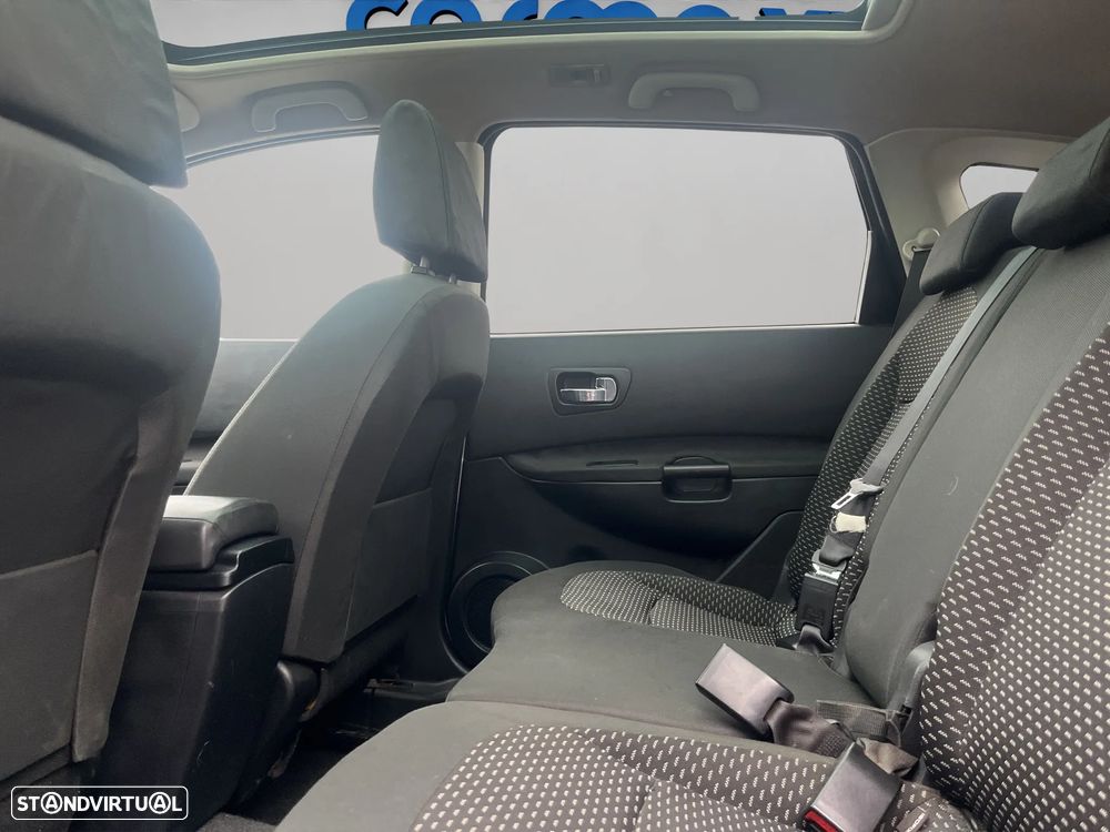 Nissan Qashqai +2 1.5 dCi Tekna Premium 17 - 10