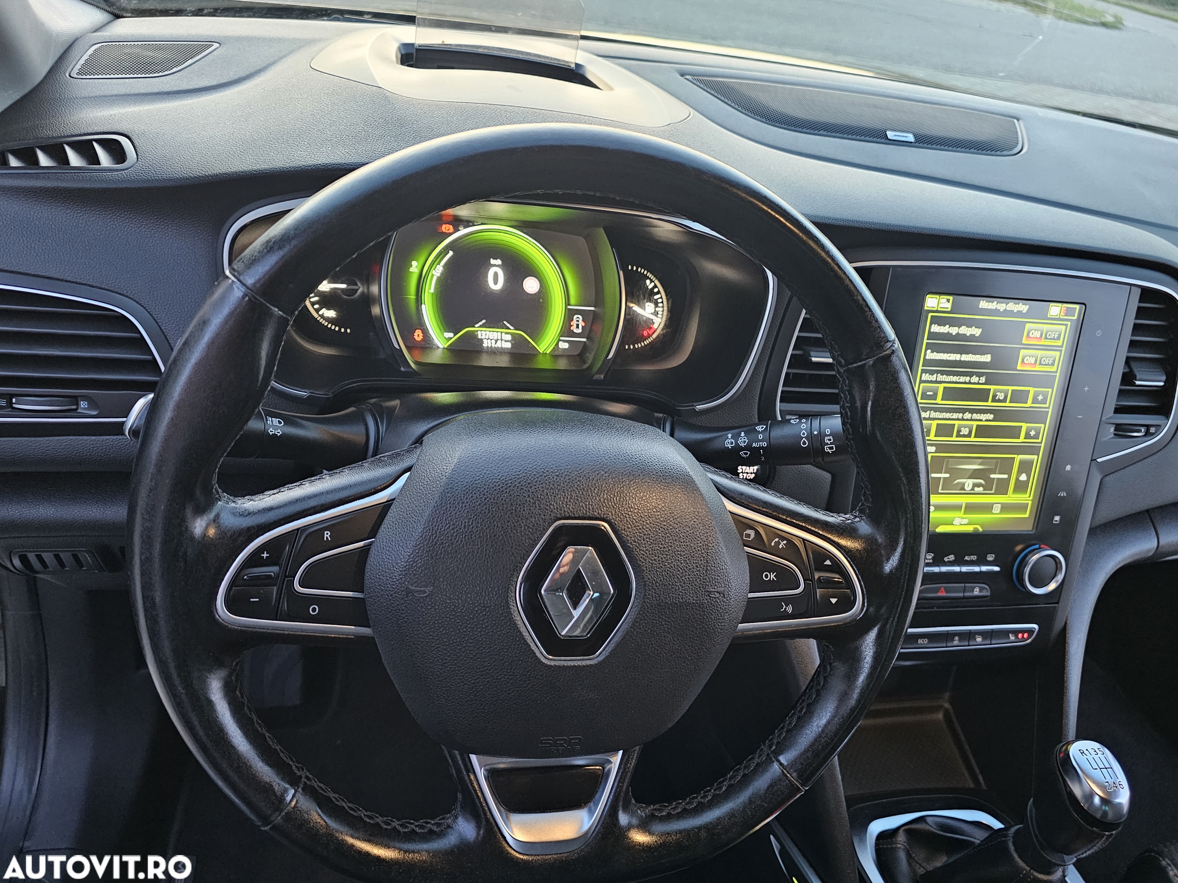 Renault Megane ENERGY dCi 130 BOSE EDITION - 15