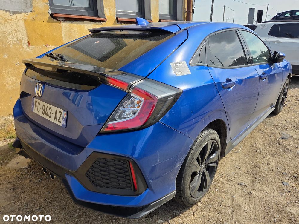 Honda Civic 1.5 i-VTEC Turbo Prestige - 3