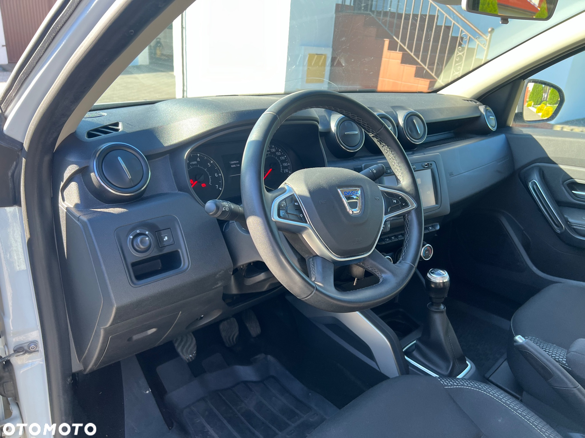 Dacia Duster 1.2 TCe Prestige 4WD - 17