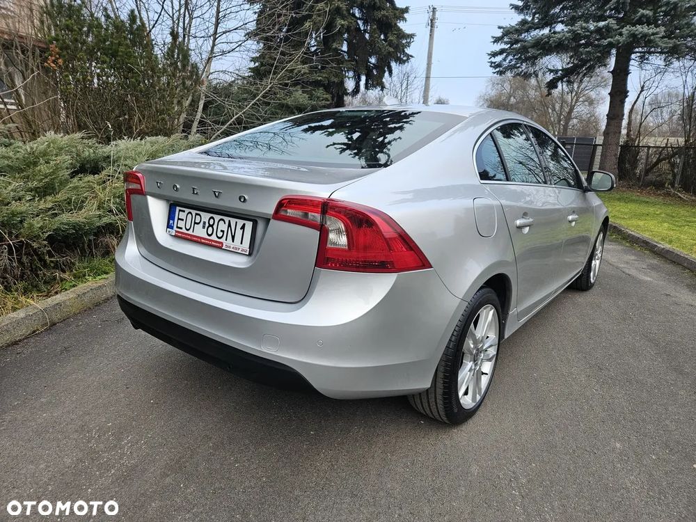 Volvo S60 DRIVe Momentum - 4