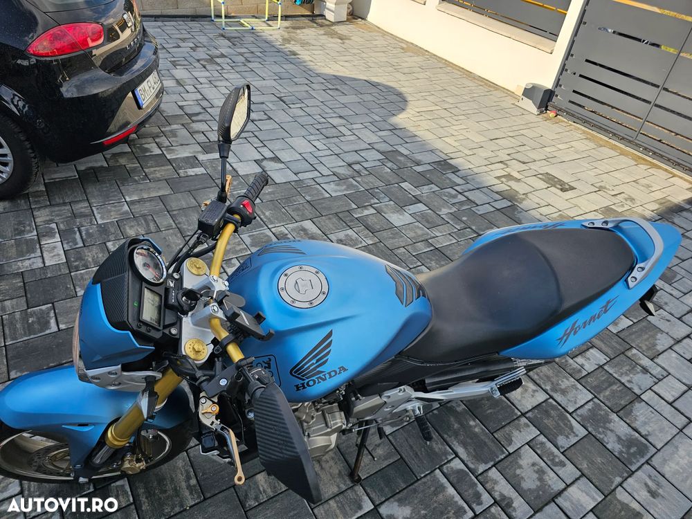 Honda CB 600F Hornet - 12