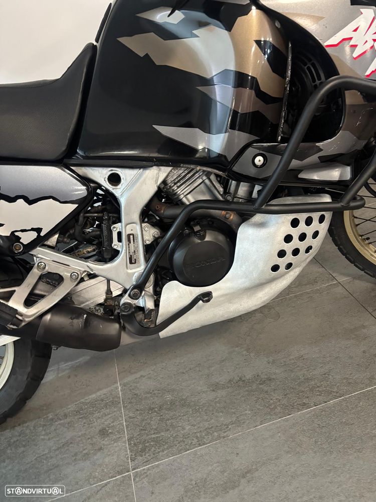 Honda XRV Africa Twin - 4