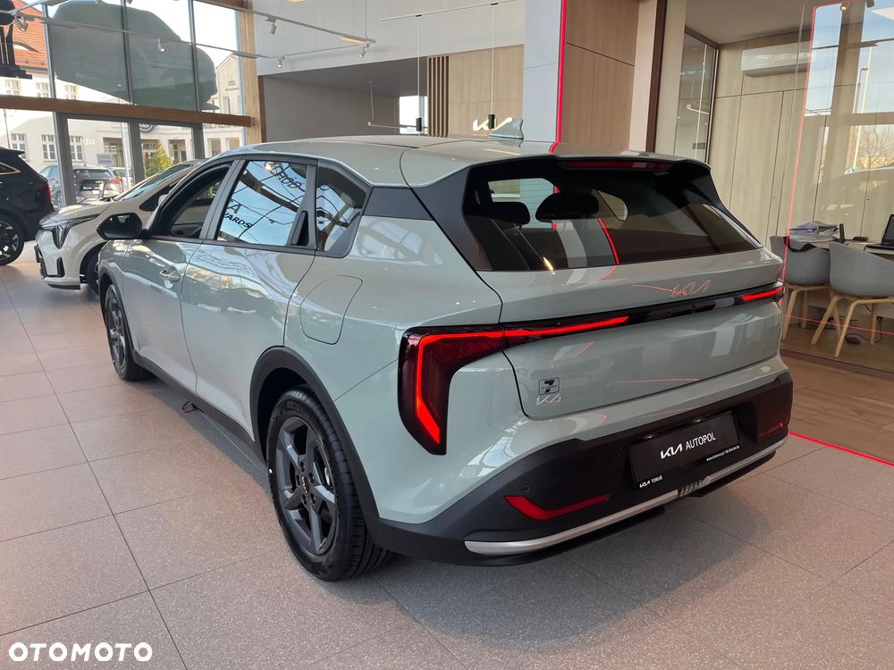 Kia K4 - 8