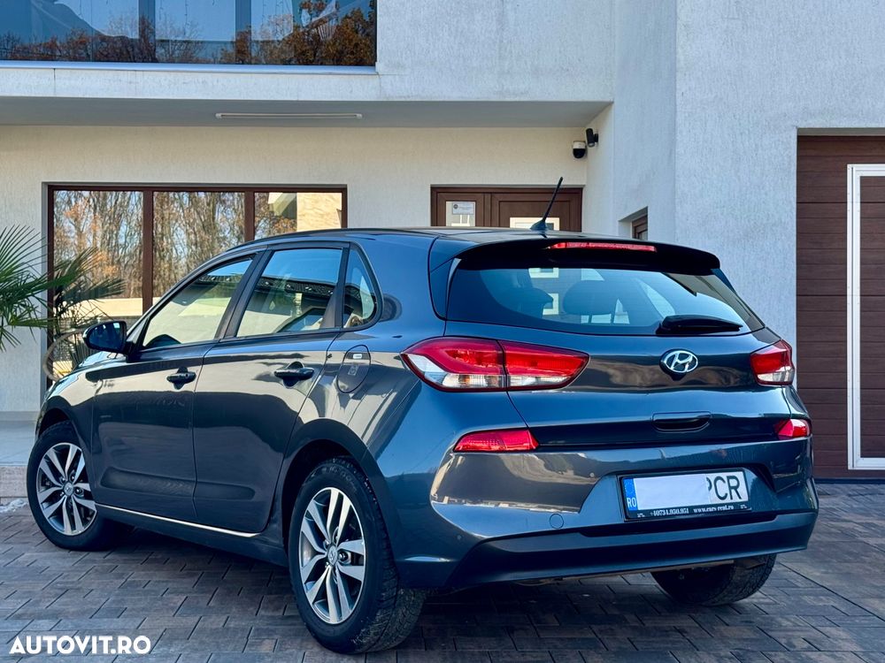 Hyundai i30 1.6 CRDI DCT Passion Plus - 6