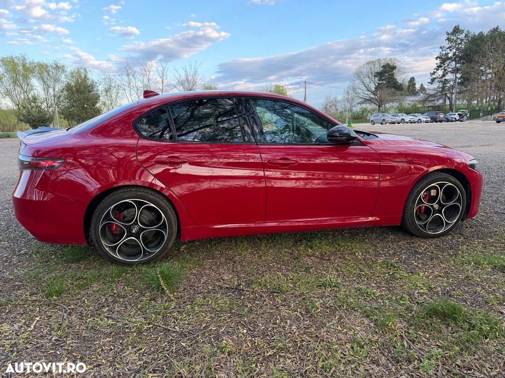 Alfa Romeo Giulia 2.0 Turbo 16V AT8-Q4 Competizione - 12