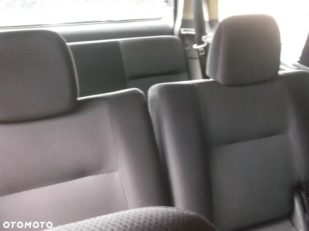 Nissan Terrano - 8