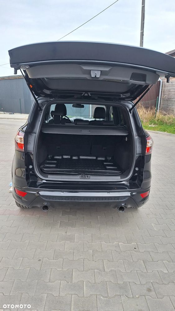 Ford Kuga 2.0 TDCi 4x4 ST-Line - 8