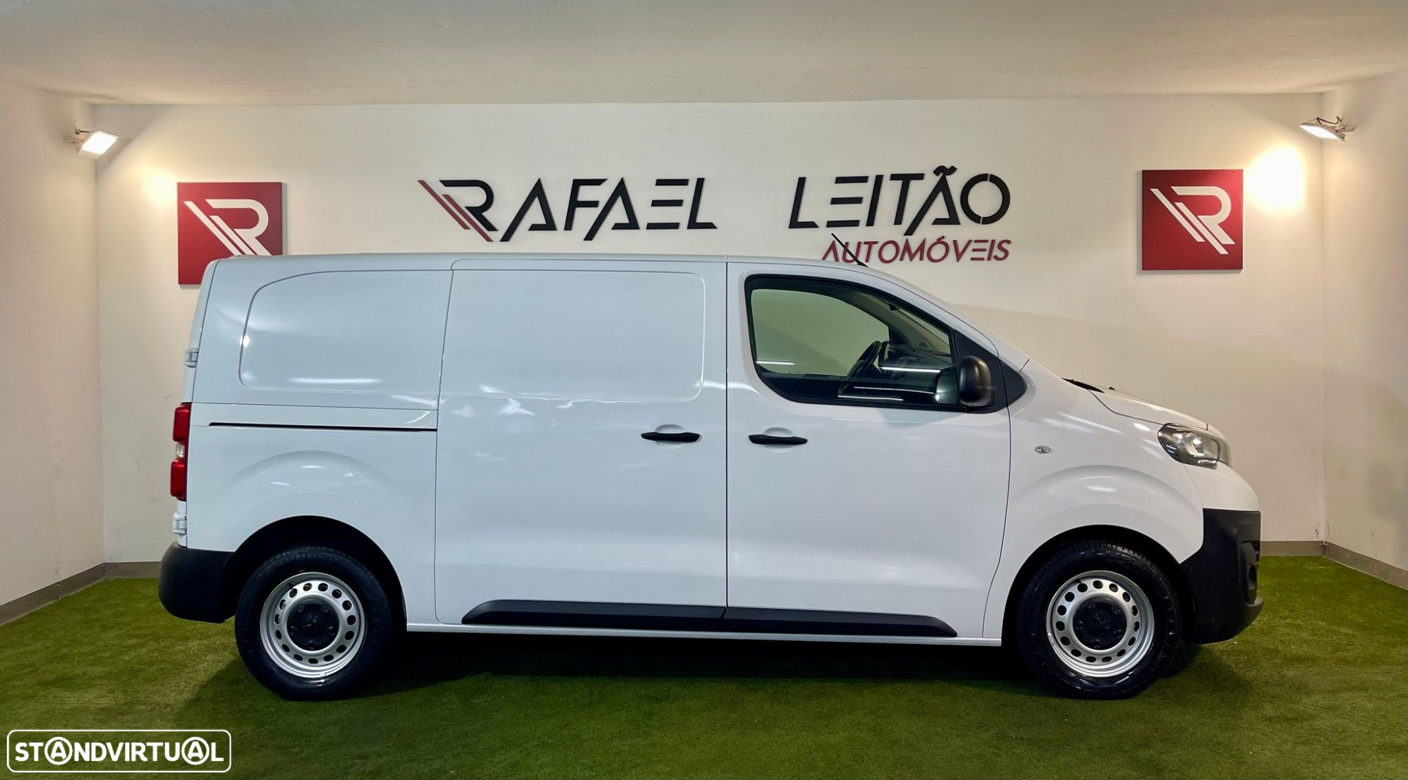 Peugeot Expert 2.0 BlueHDi L2H1 Premium Standard - 5