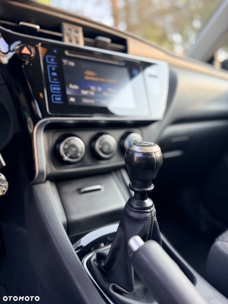 Toyota Corolla 1.6 Comfort - 8