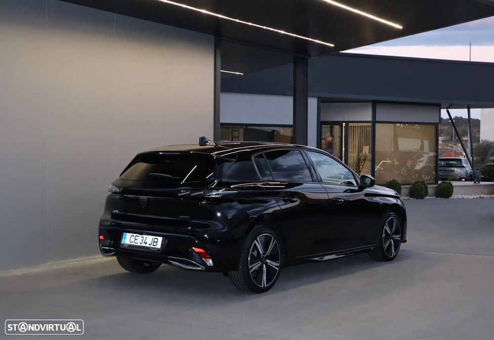 Peugeot 308 180 e-EAT8 GT - 2