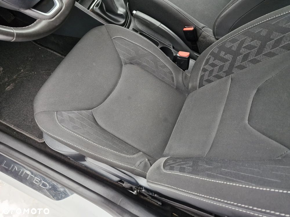 Renault Clio 1.2 16V 75 LIMITED - 18