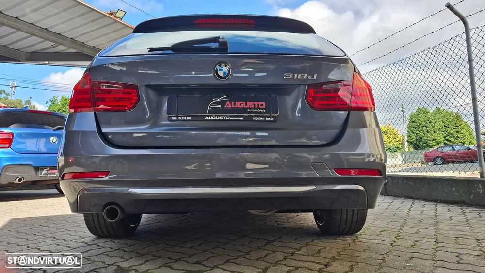 BMW 318 d Line Sport - 17