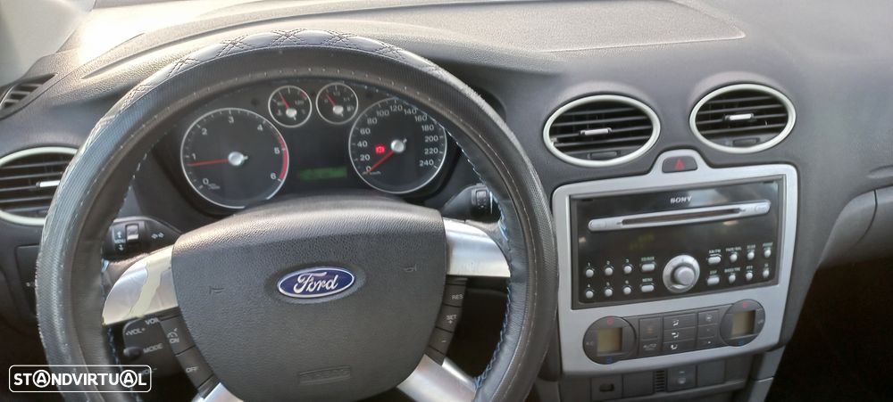 Ford Focus SW 1.6 TDCi Sport - 17