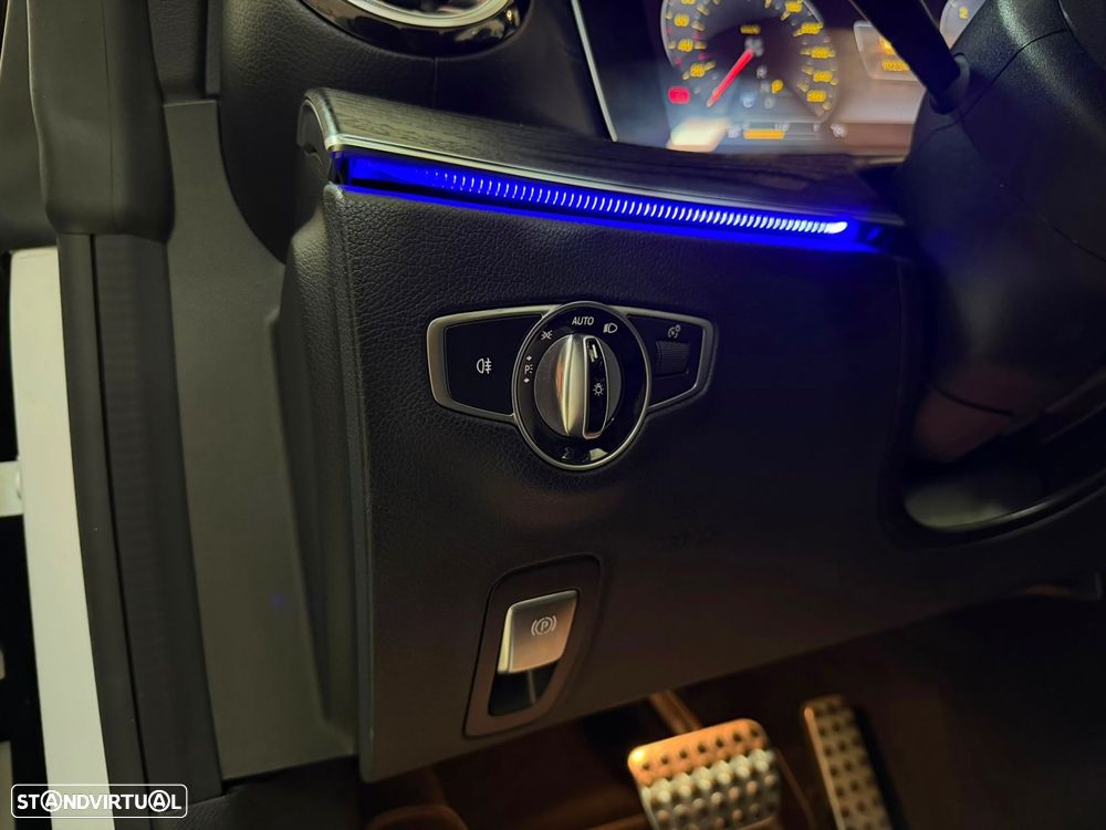 Mercedes-Benz E 220 d AMG Line - 27