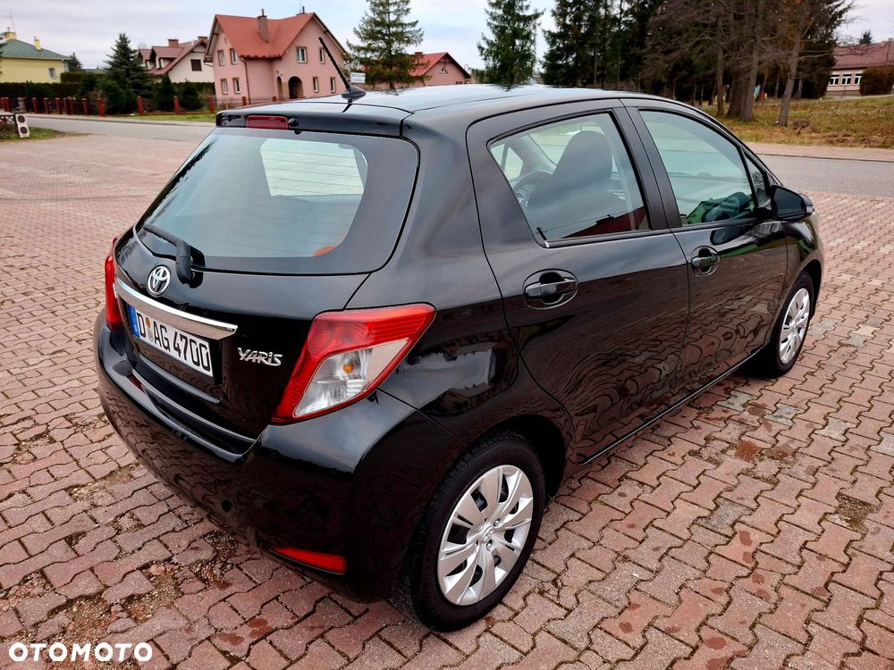 Toyota Yaris 1.33 VVT-i Life - 17