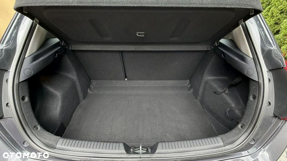 Kia Ceed - 19