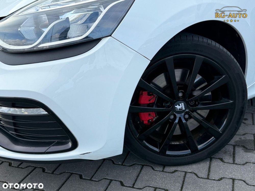 Renault Clio - 21