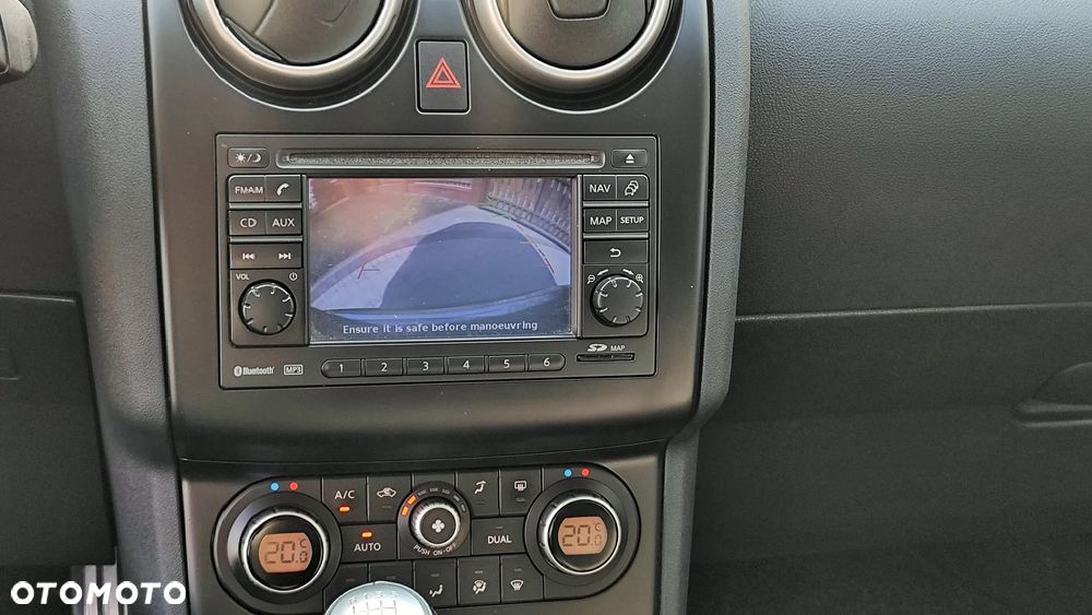 Nissan Qashqai 2.0 4 x 4 tekna - 8