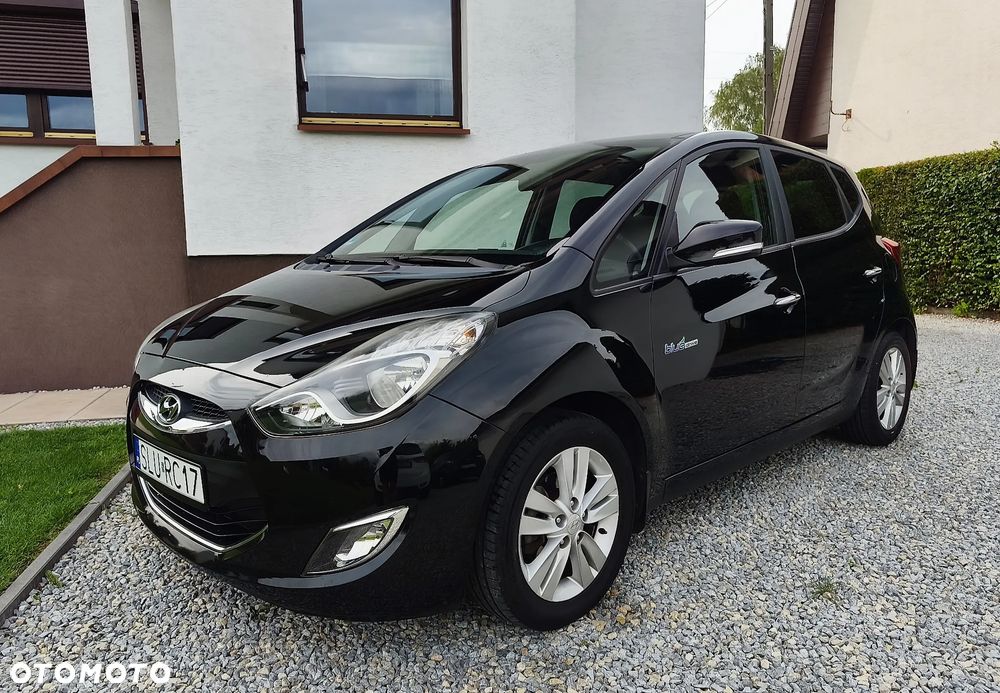 Hyundai ix20 1.4 blue YES Gold