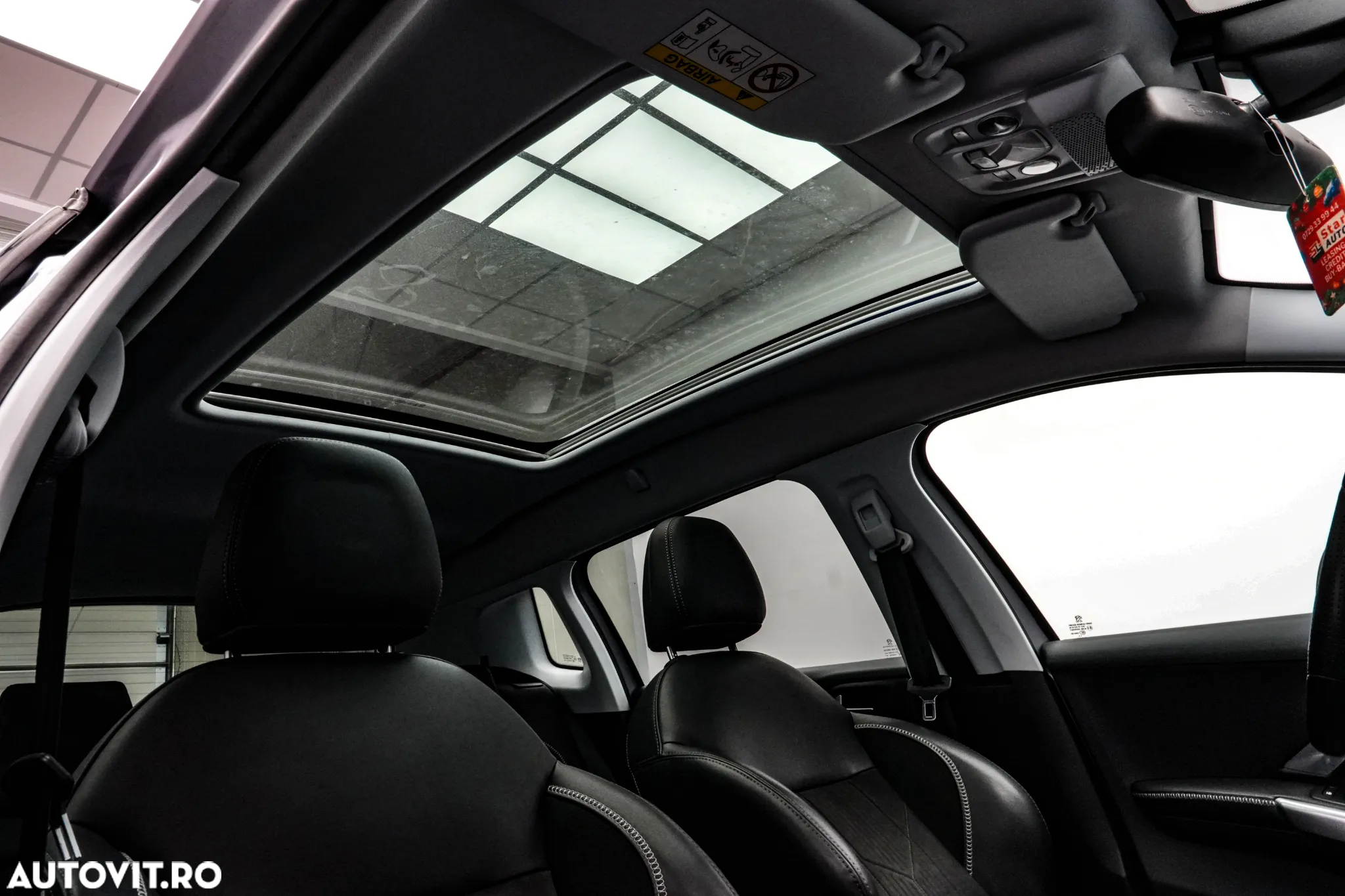 Peugeot 2008 1.2 PureTech Turbo EAT6 S&S Allure - 9