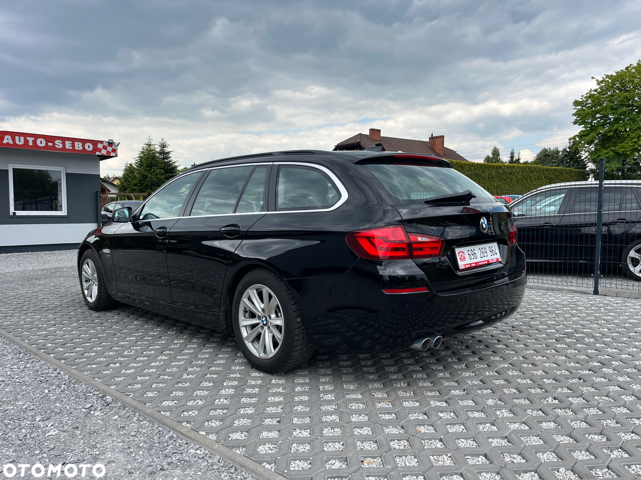 BMW Seria 5 525d xDrive Touring - 7