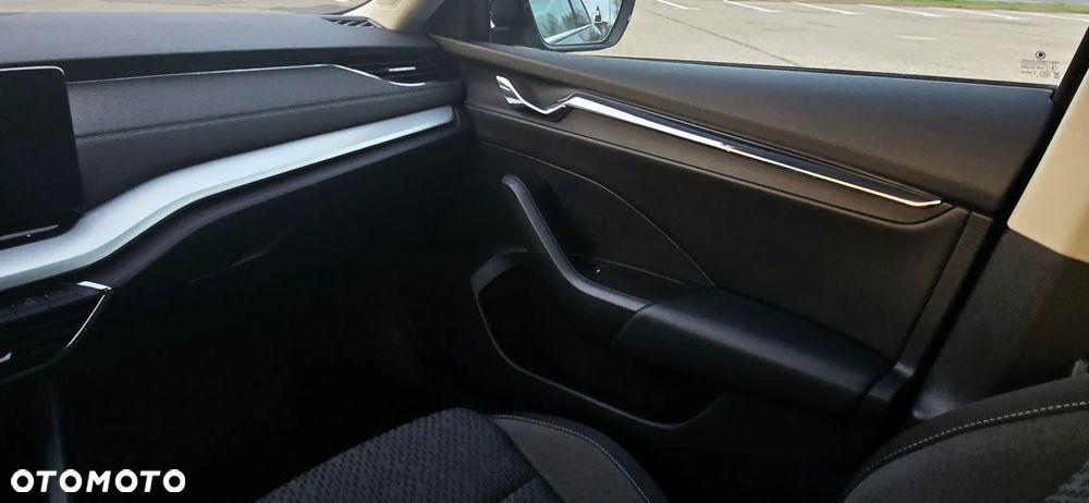 Skoda Octavia 2.0 TDI 4x4 Style DSG - 21