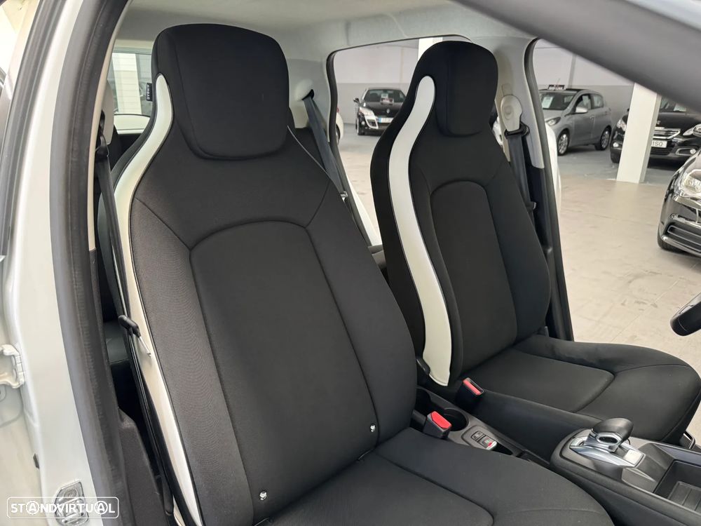 Renault Zoe (c/ Bateria) Zen 50 - 18