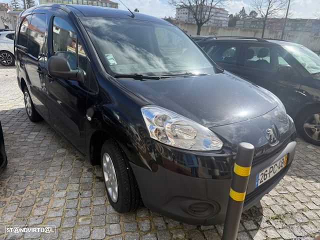 Peugeot BERLINGO 1.6 HDI 3L LONGA (90CV) - 4