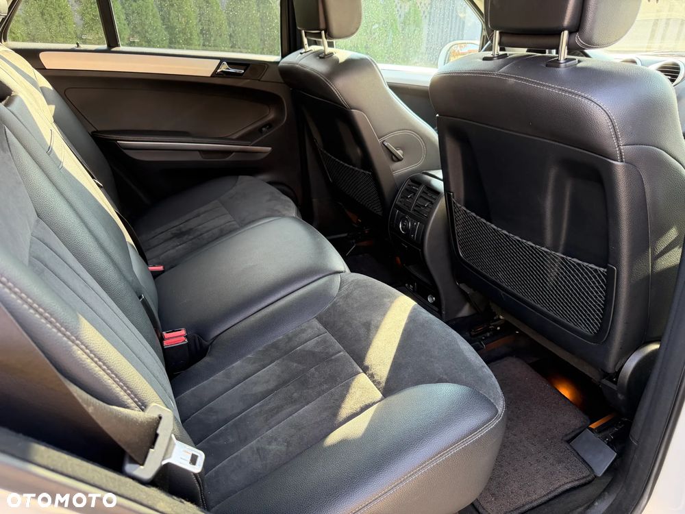 Mercedes-Benz ML 320 CDI 4-Matic - 22