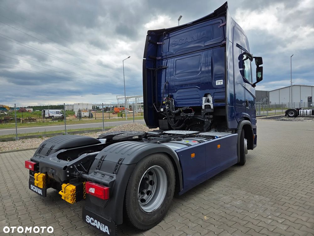 Scania S450/ 2021r/ KLIMA POSTOJOWA/ LEDY/ ZŁOTY KONTRAKT/ NOWEJ GENERACJI TACHOGRAF - 4