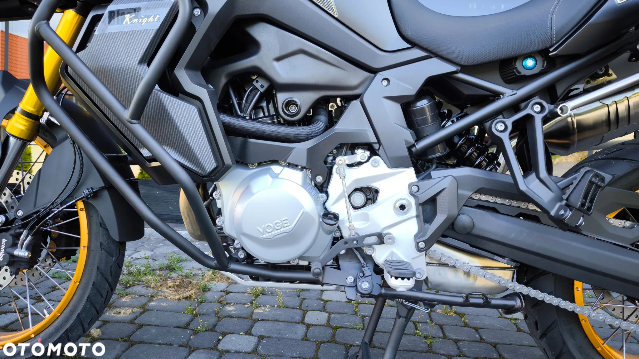 VOGE 900DSX - 22