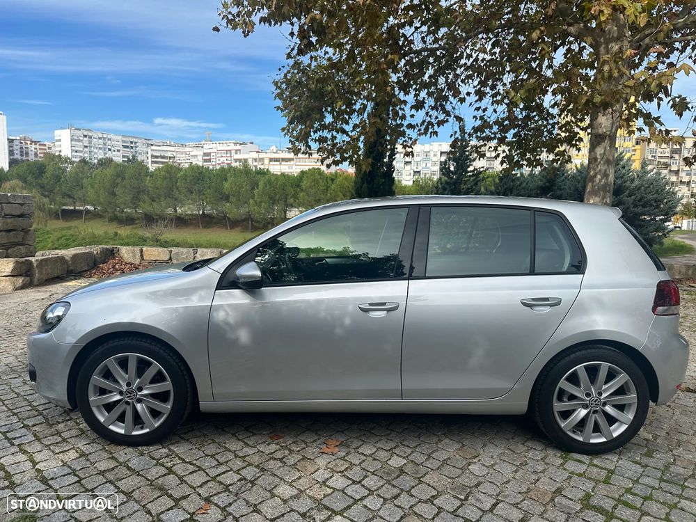 VW Golf 2.0 TDi BlueMotion Edition - 4