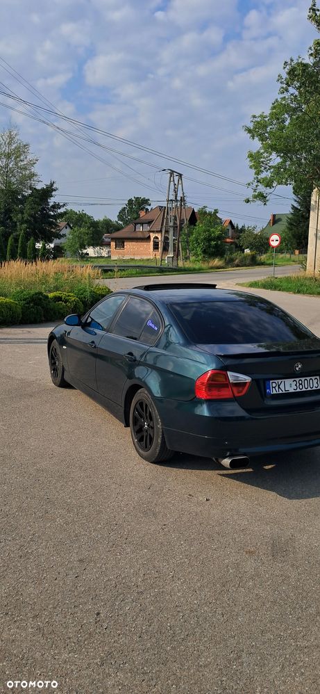 BMW Seria 3 318i - 2