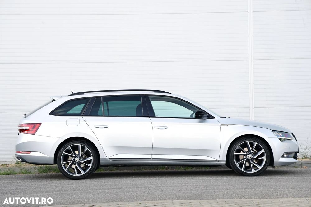 Skoda Superb 2.0 TDI DSG Sportline - 40