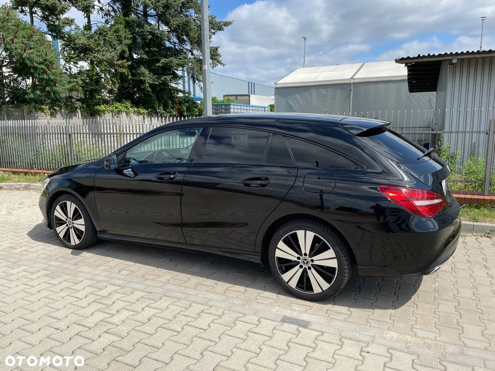 Mercedes-Benz CLA 200 7G-DCT UrbanStyle Edition - 7