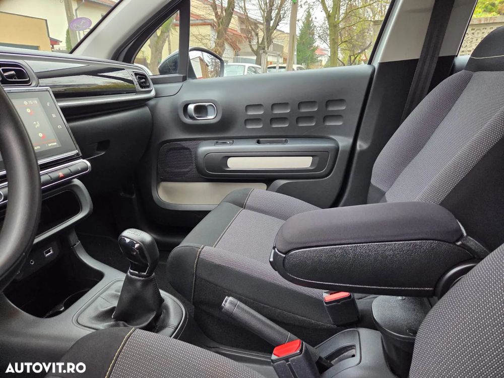 Citroën C3 1.2 PureTech BVM Feel - 13