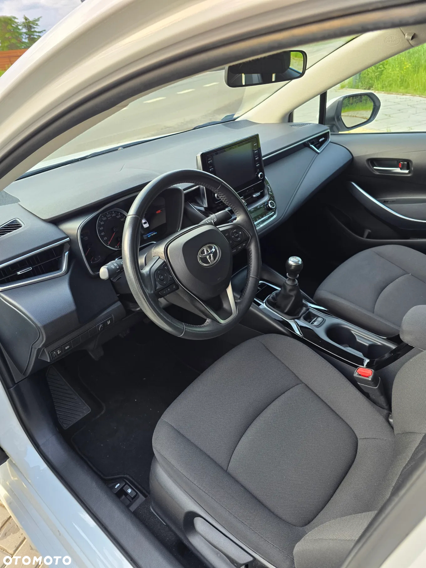 Toyota Corolla 1.6 Comfort - 6