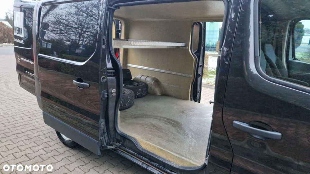 Opel VIVARO - 18
