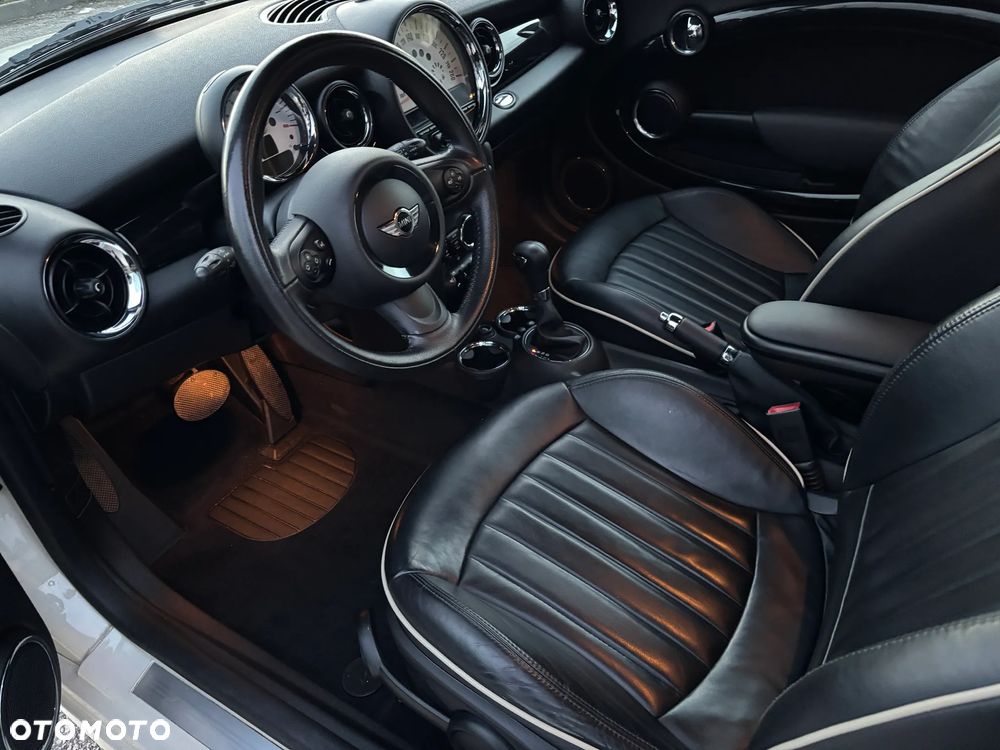 MINI Clubman Cooper - 24