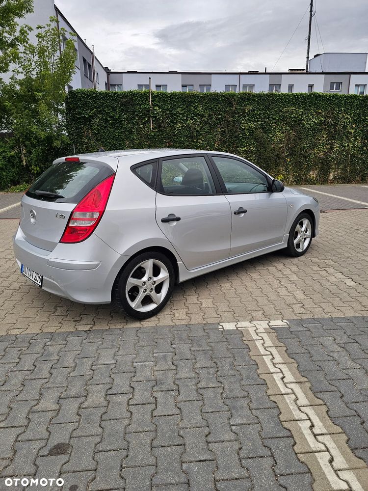 Hyundai i30 1.4 Edition 20 - 9