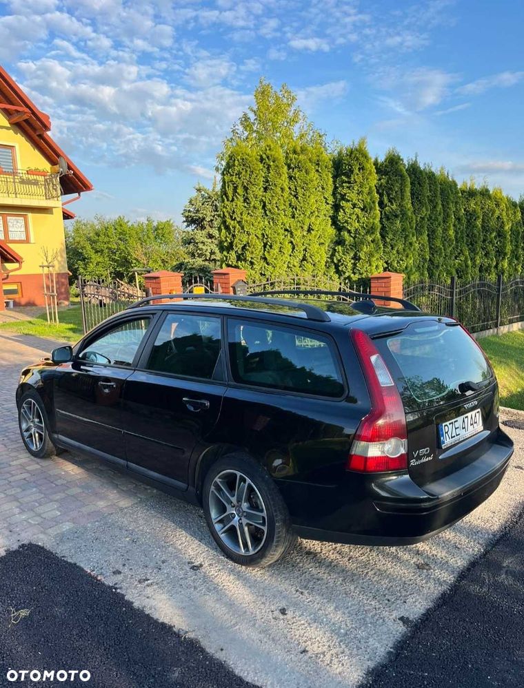 Volvo V50