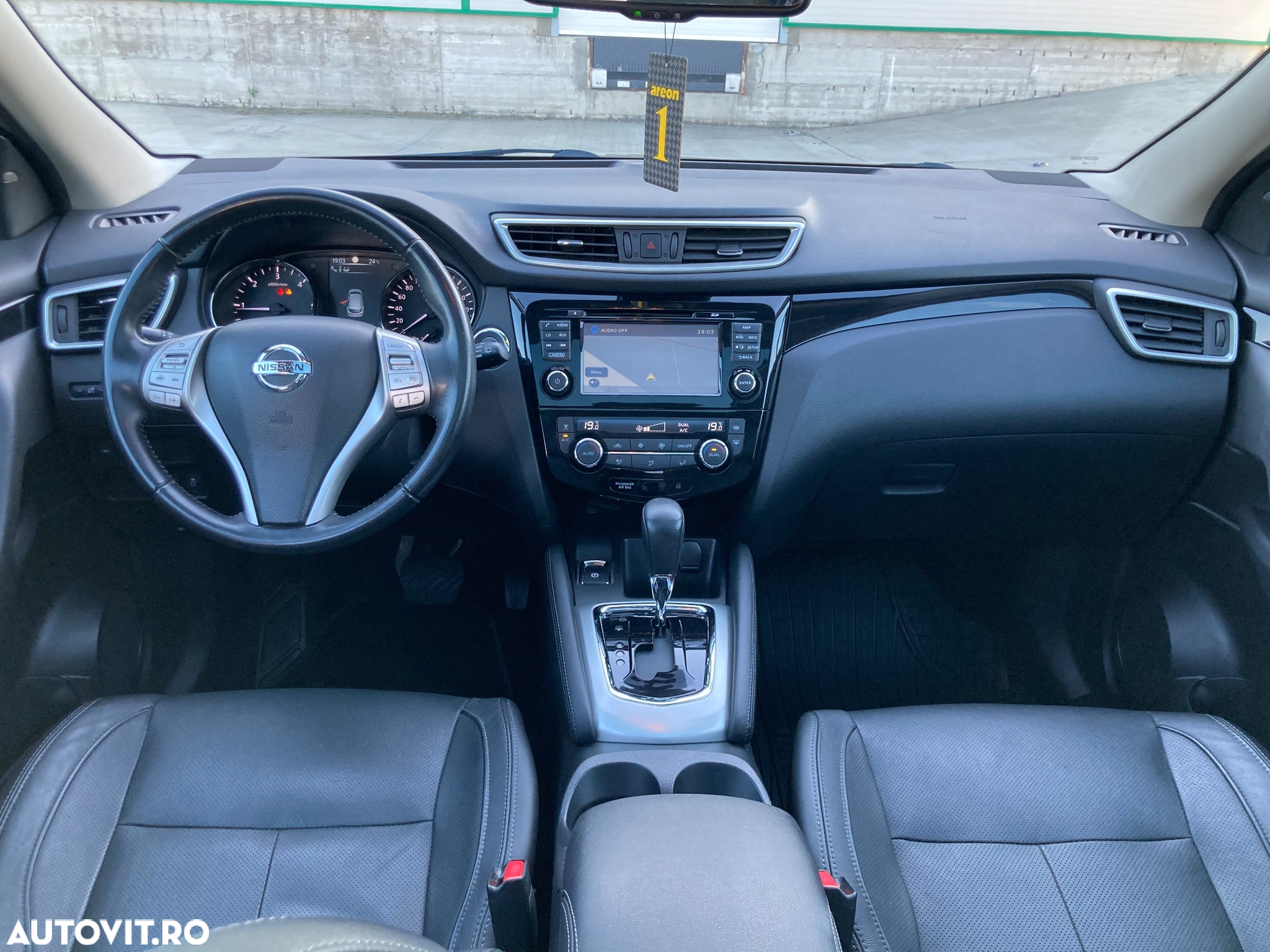 Nissan Qashqai 1.6 DCI Start/Stop X-TRONIC Tekna - 19