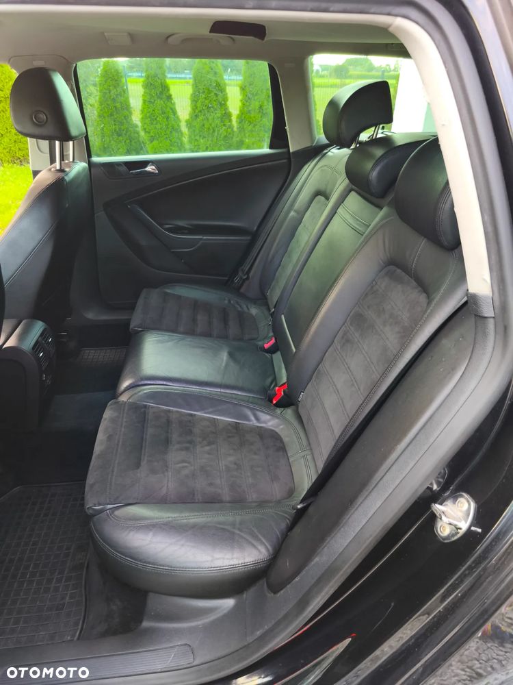 Volkswagen Passat 2.0 TDI Highline DSG - 4