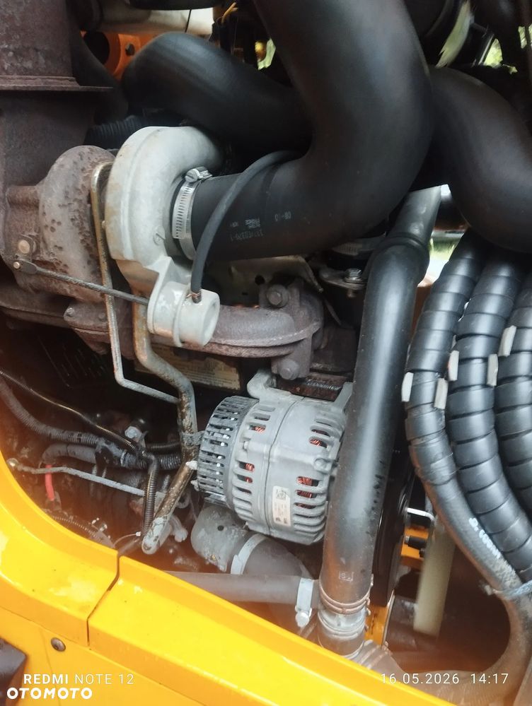 JCB 3CX - 9