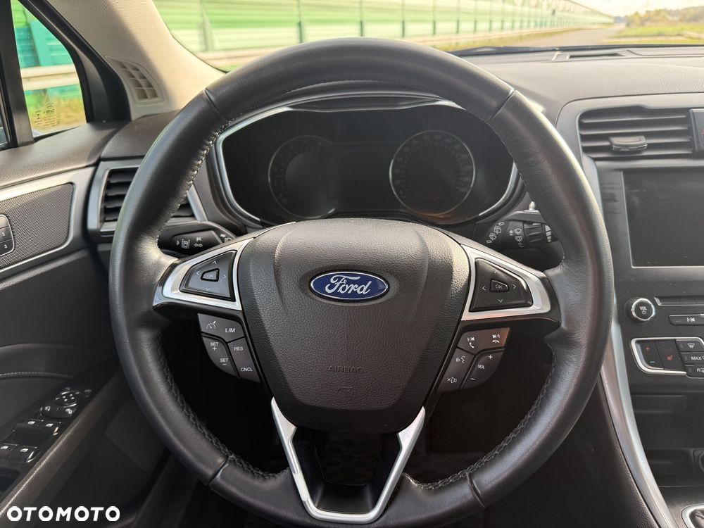 Ford Mondeo - 13