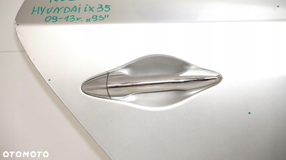 DRZWI PRAWY TYŁ HYUNDAI IX35 09-13R 9S - 8