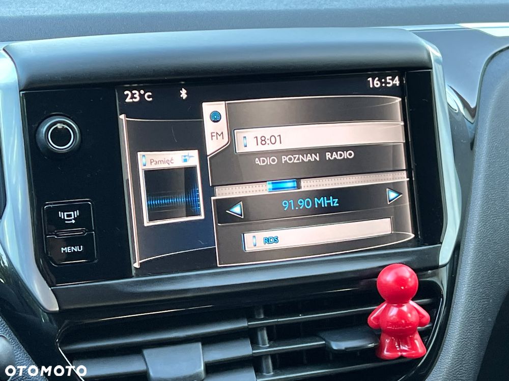 Peugeot 208 1.2 PureTech Allure - 24